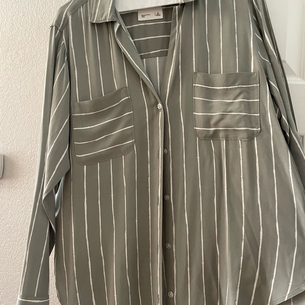 Abercrombie & Fitch Green Striped Button Down Shirt